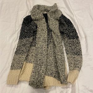 POL Cardigan Sweater size small
